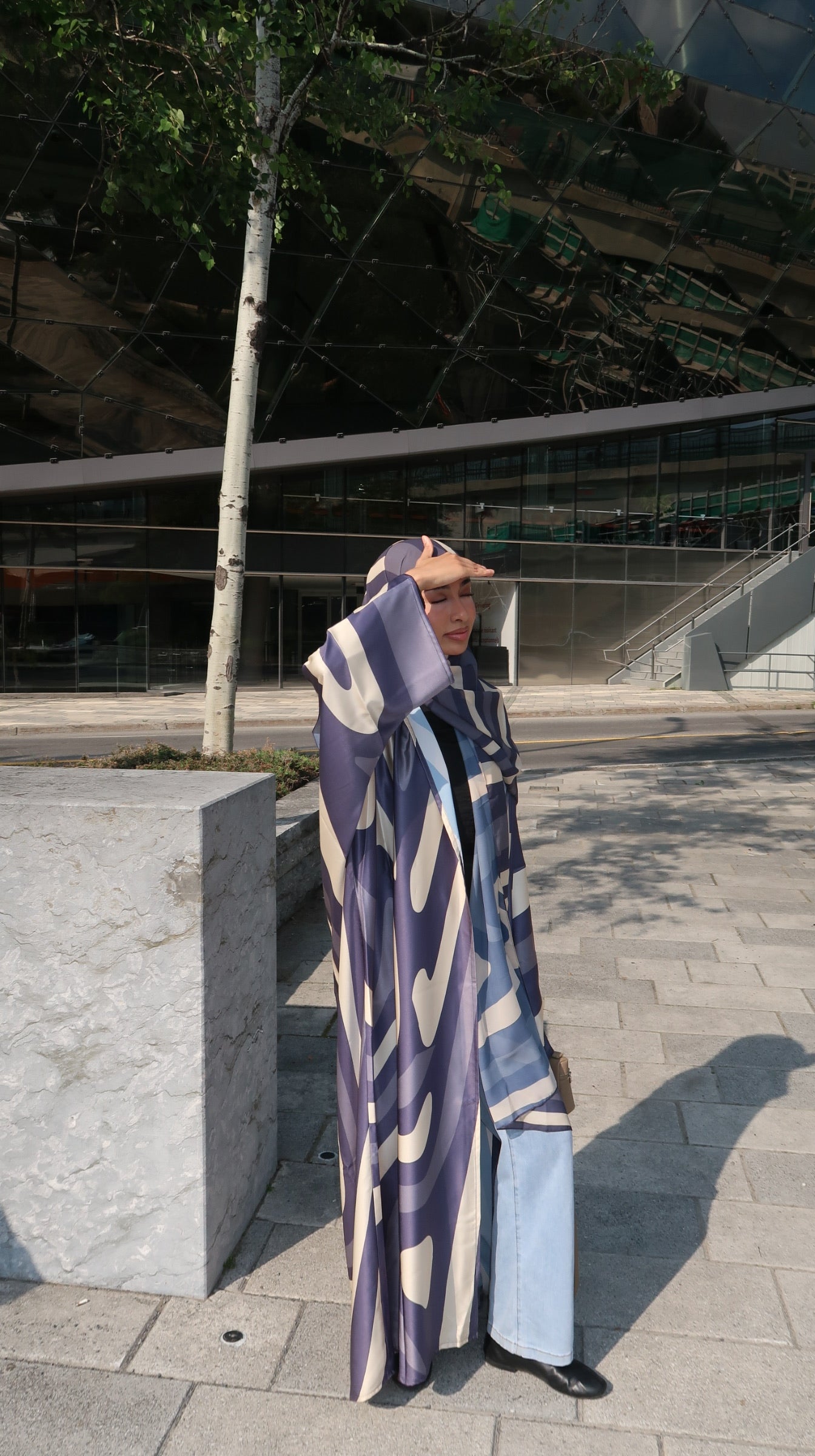 Midnight Wave Abaya