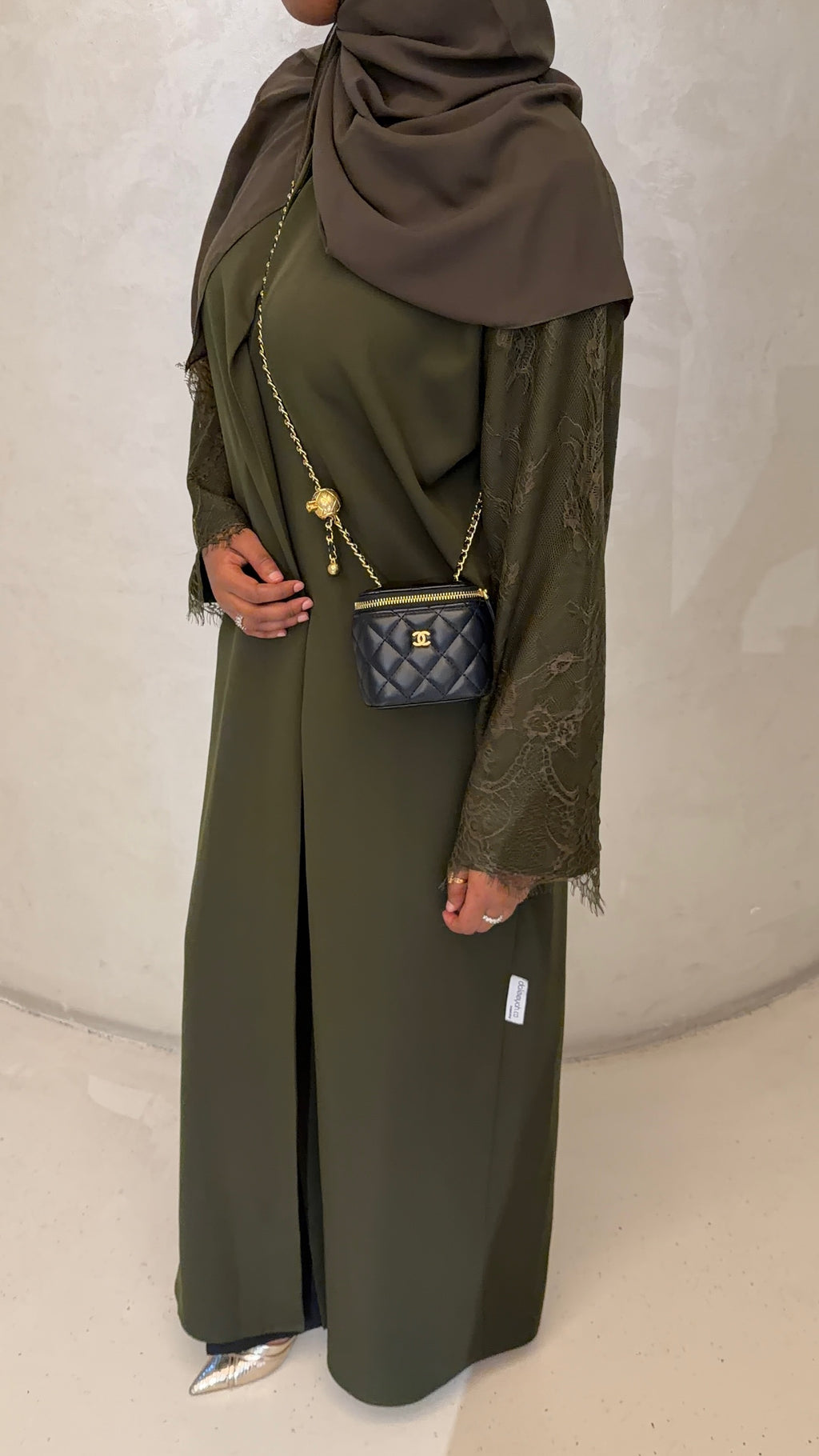 Olive Abaya
