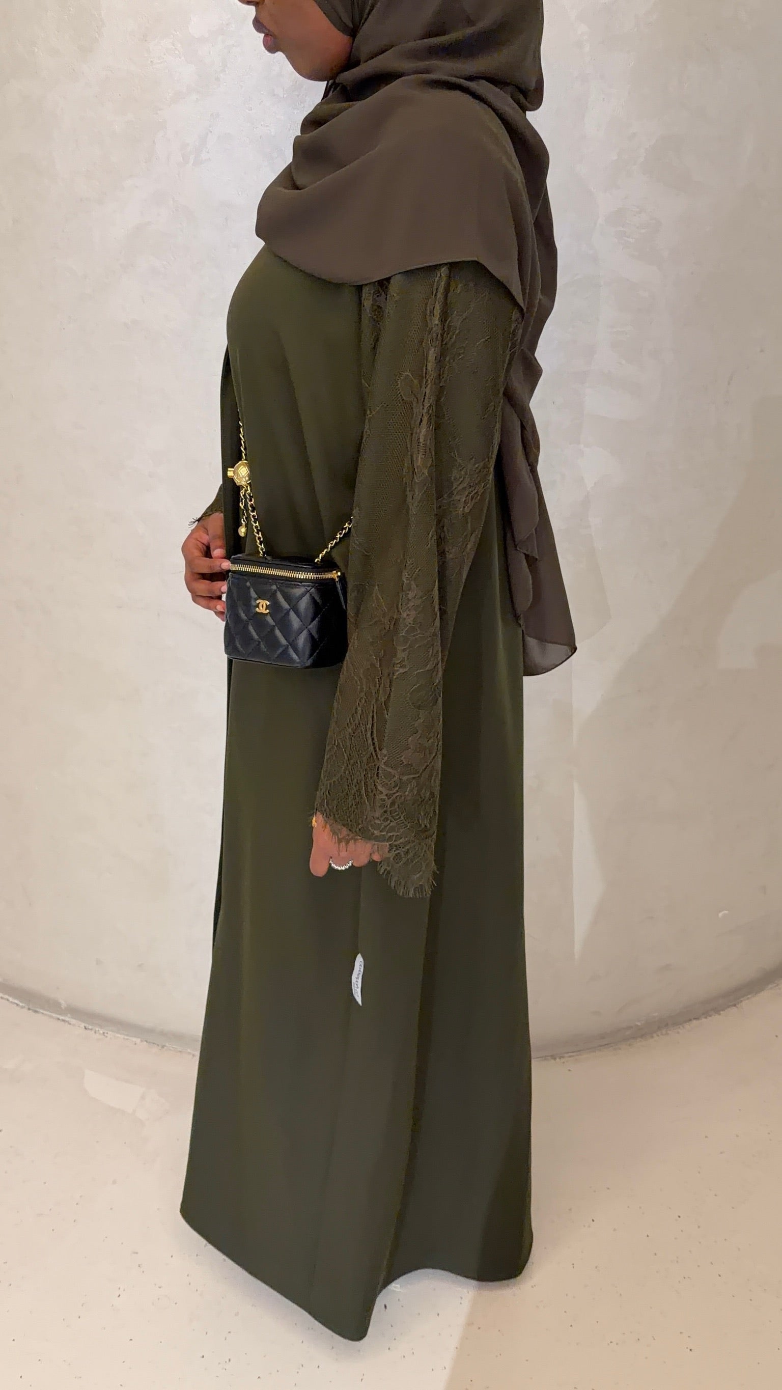 Olive Abaya